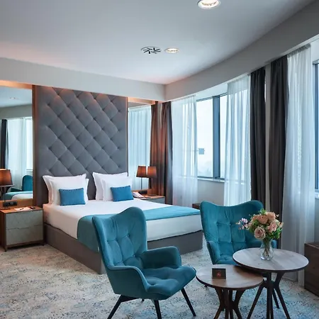 Hotel Radon Plaza
