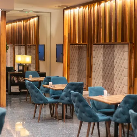 Hotel Radon Plaza SJJ